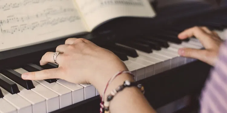 guide-achat-piano-droit