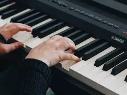 meilleurs-pianos-numeriques