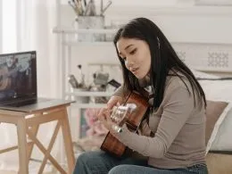 meilleures-applis-apprendre-guitare